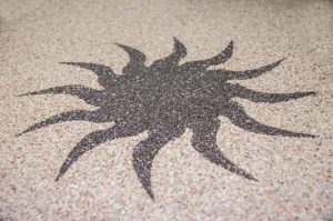 Steinteppich mit Logo
